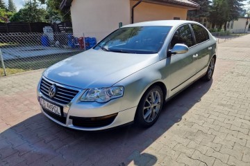 Volkswagen Passat B6 1.6 benzyna! Sedan! Dobry stan! Możliwa zamiana!